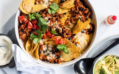 Hot sauce pork nachos