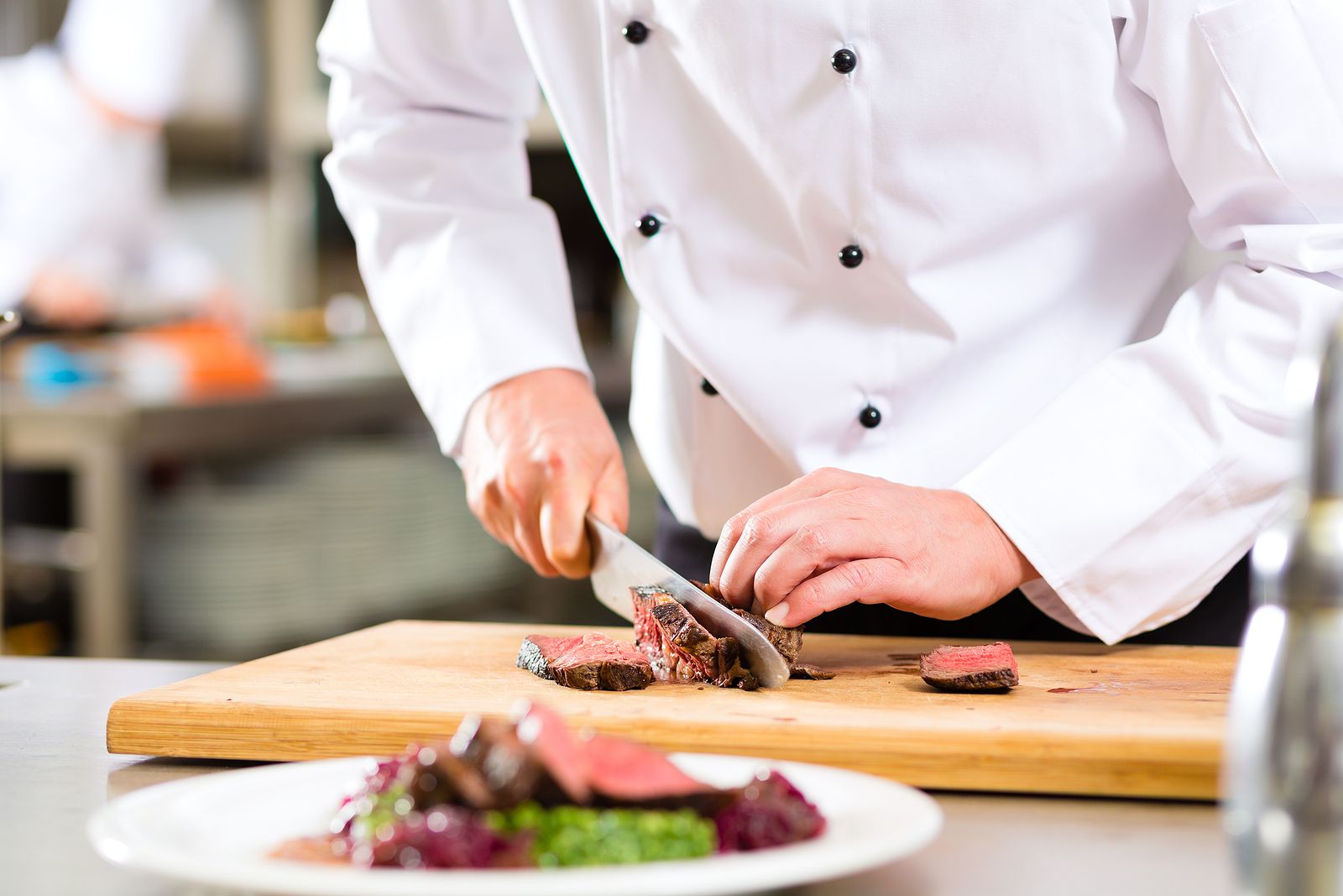 choose meat supplier for your food service business
